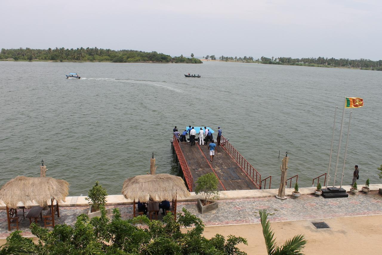 Hotel East Lagoon Batticaloa Esterno foto